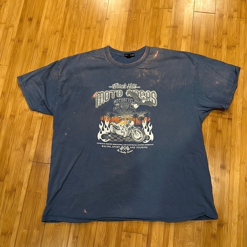 PrettyLittleThing short sleeve size XL women’s